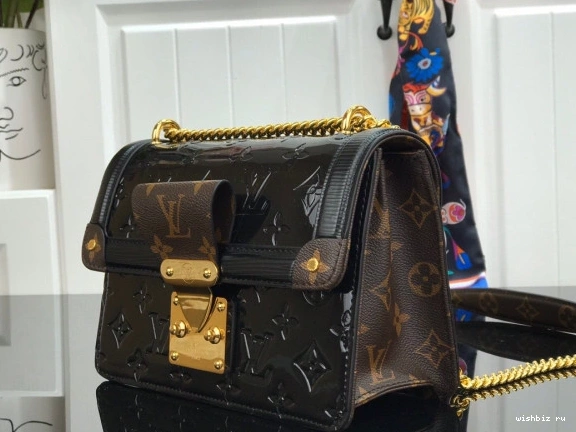 WIS VUITTON LOUIS WYNWOOD 0814